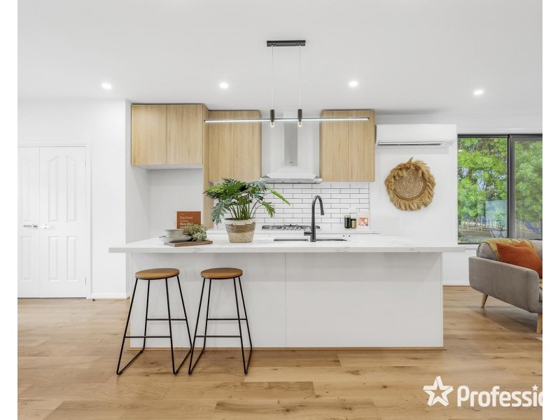 7/12 Cardigan Road, Mooroolbark VIC 3138