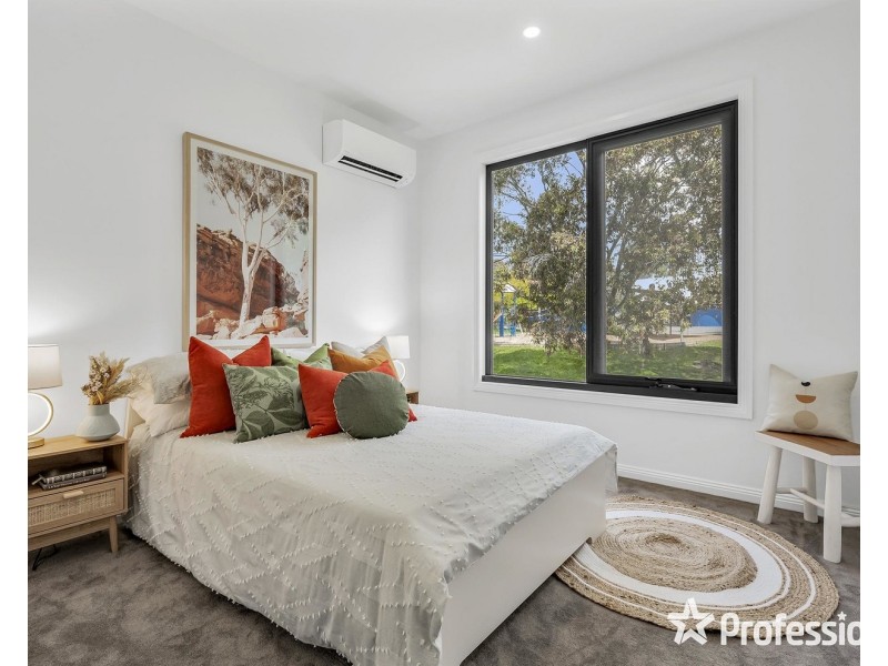 7/12 Cardigan Road, Mooroolbark VIC 3138