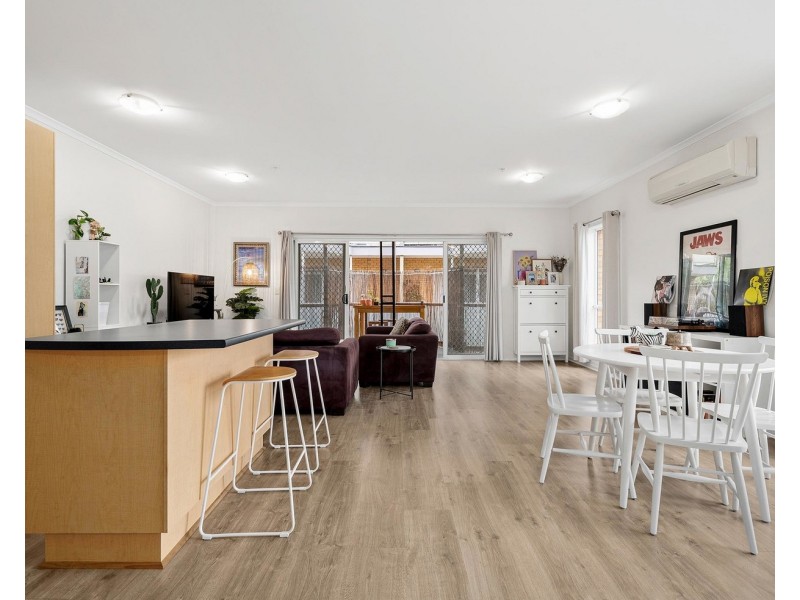 56/13-15 Hewish Road, Croydon VIC 3136