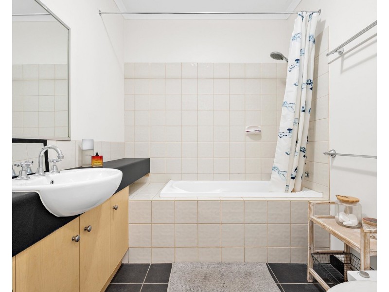 56/13-15 Hewish Road, Croydon VIC 3136