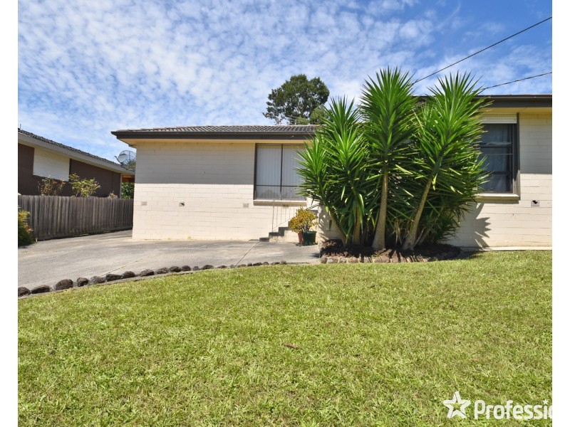 18 Bowen Road, Lilydale VIC 3140