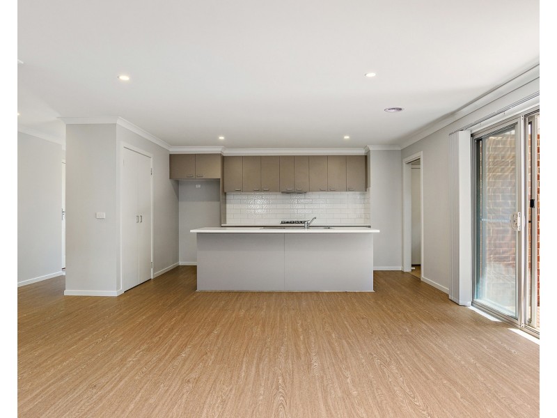 49A Blackburn Road, Mooroolbark VIC 3138