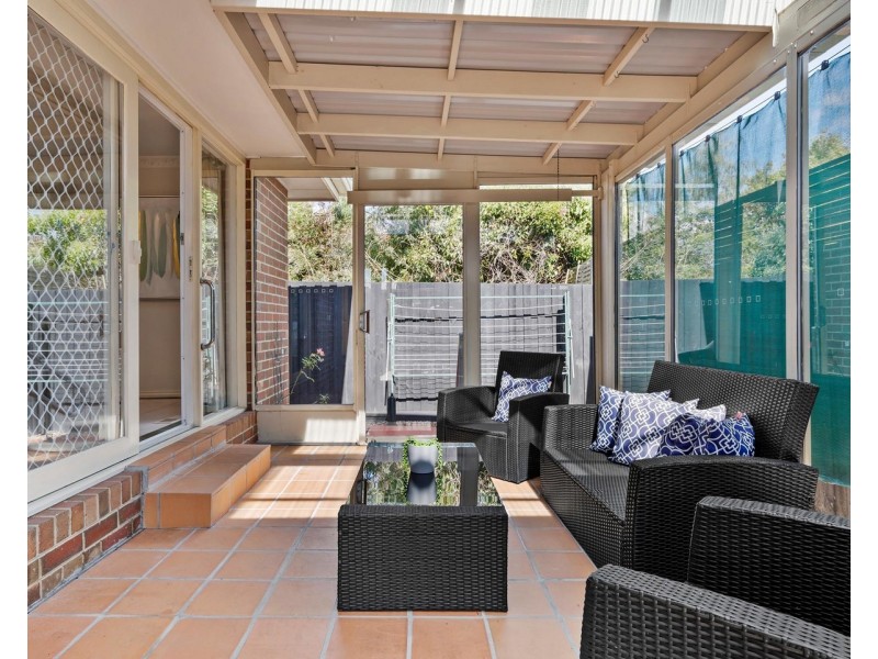 2/13 Rowan Street, Croydon VIC 3136
