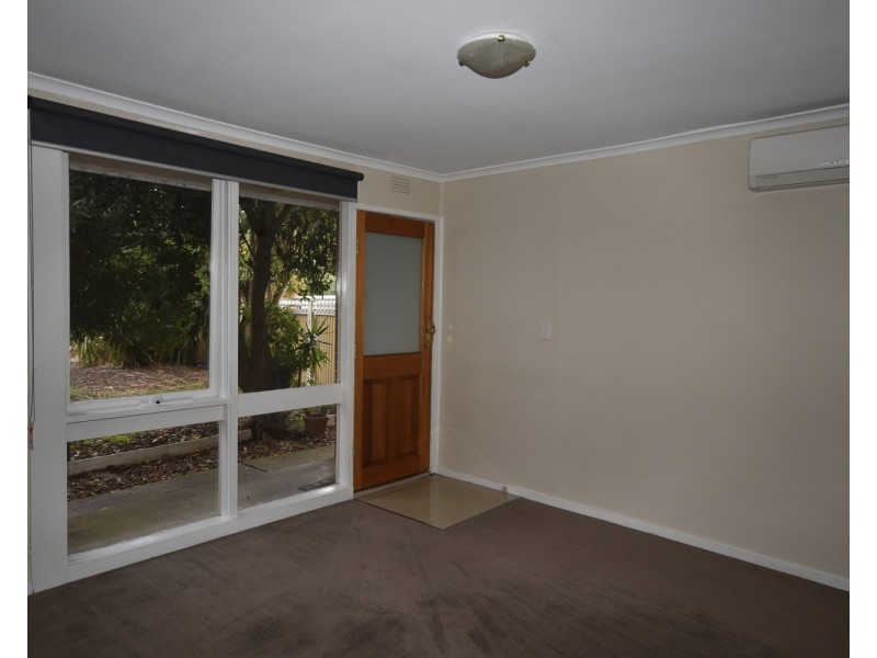 2/9 Liverpool Road, Kilsyth VIC 3137
