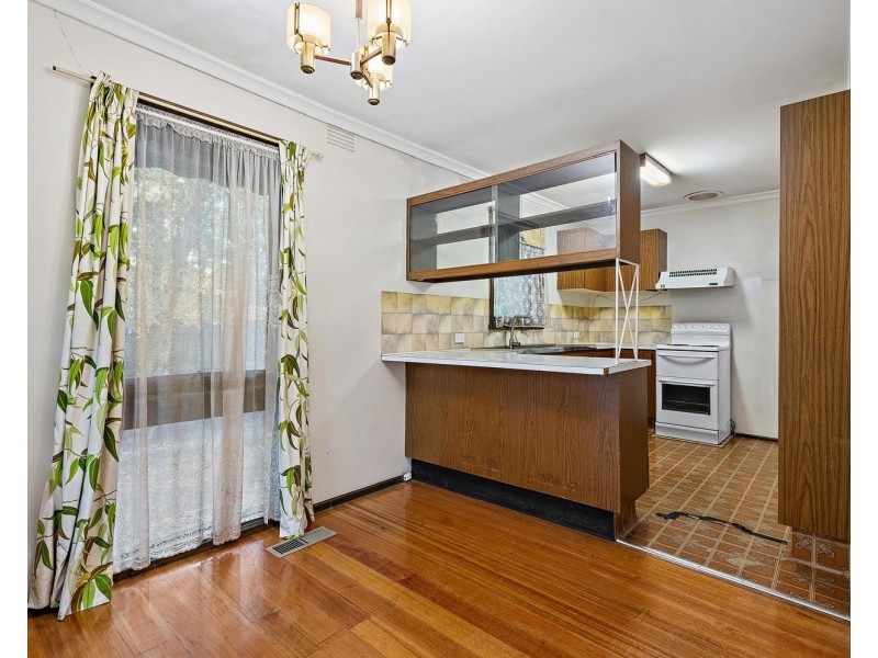 1 & 2/39 Cameron Road, Croydon VIC 3136