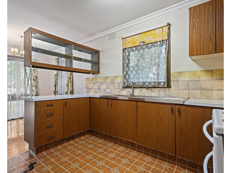 1 & 2/39 Cameron Road, Croydon VIC 3136