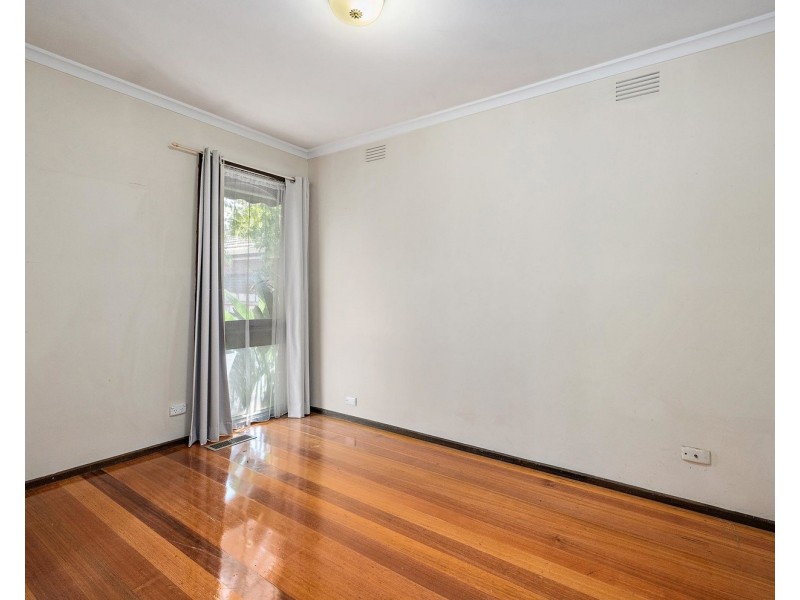 1 & 2/39 Cameron Road, Croydon VIC 3136