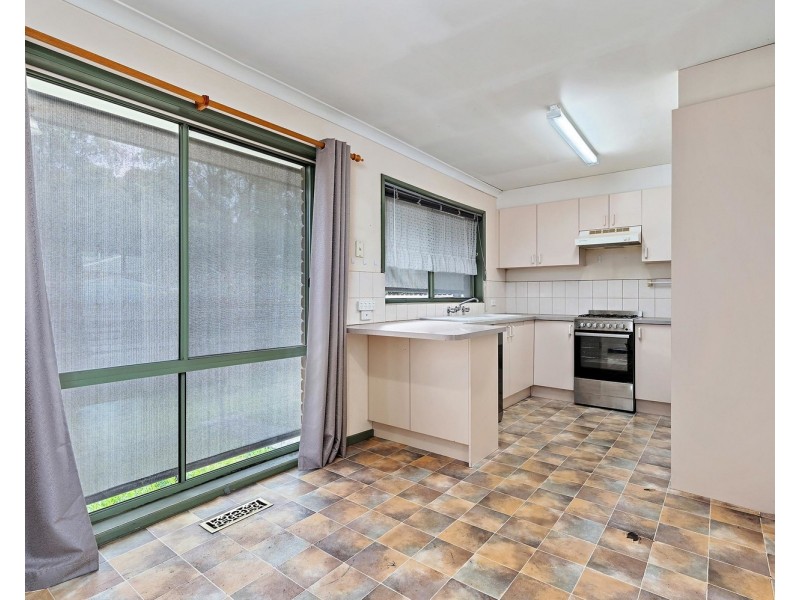 1 & 2/39 Cameron Road, Croydon VIC 3136