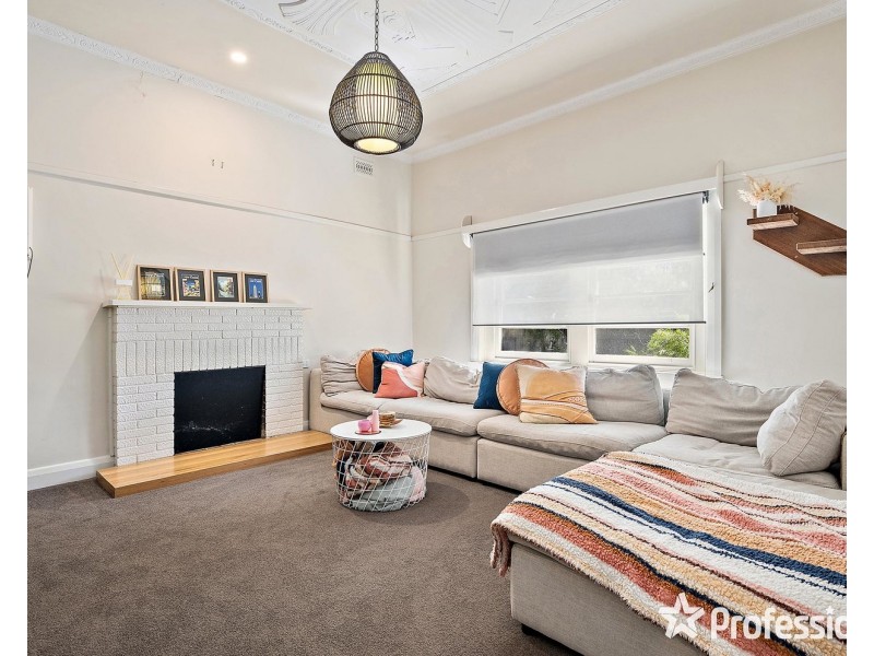 280 Mount Dandenong Road, Croydon VIC 3136