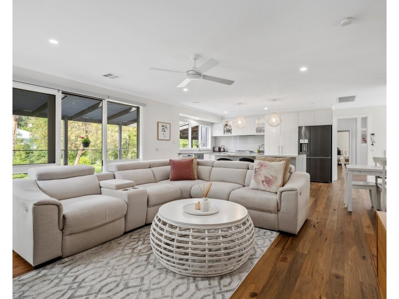 21 Edinburgh Road, Lilydale VIC 3140