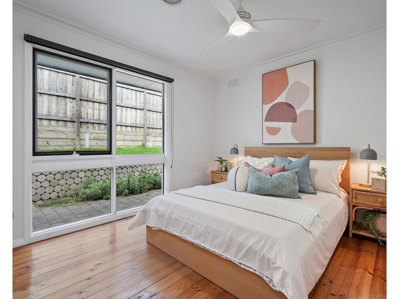 24 Marlow Street, Mooroolbark VIC 3138