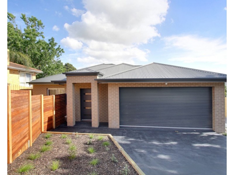 28 Taylor Road, Mooroolbark VIC 3138