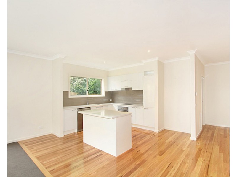 28 Taylor Road, Mooroolbark VIC 3138