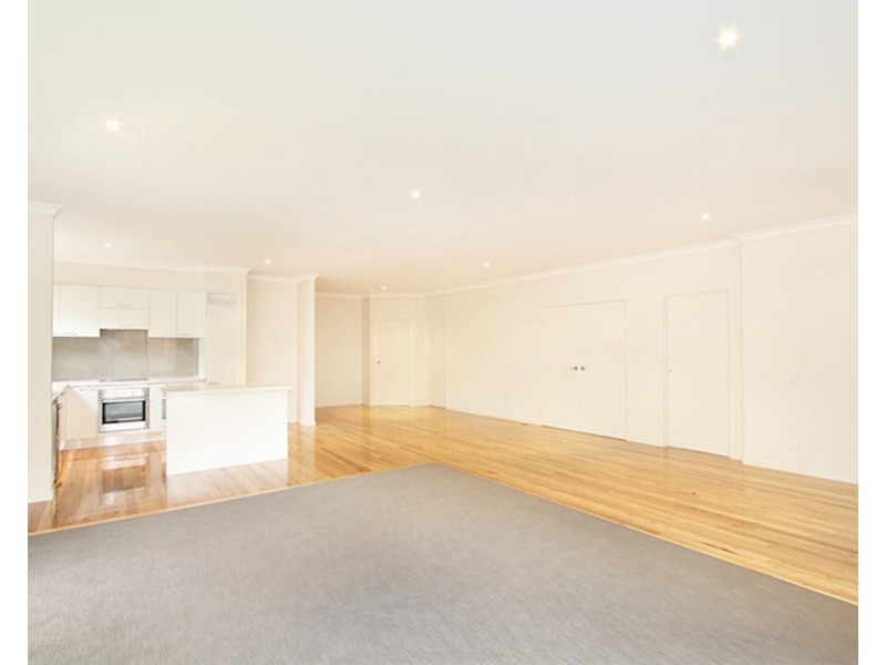 28 Taylor Road, Mooroolbark VIC 3138