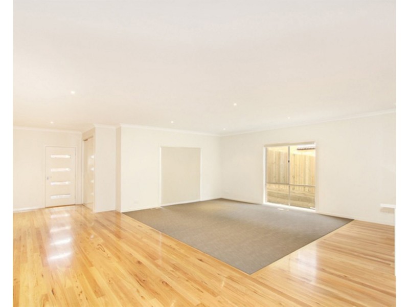 28 Taylor Road, Mooroolbark VIC 3138