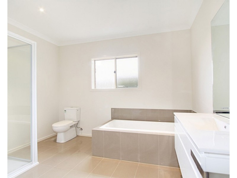 28 Taylor Road, Mooroolbark VIC 3138