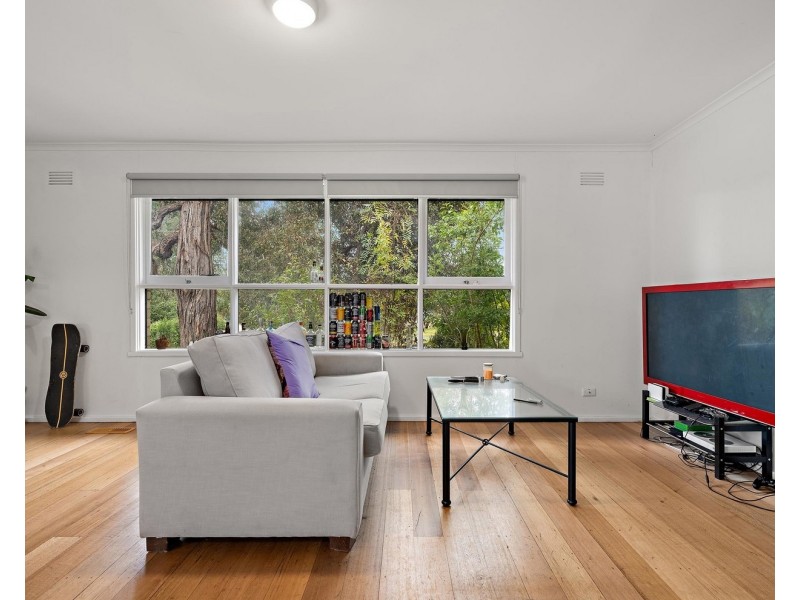 82 Dryden Concourse, Mooroolbark VIC 3138