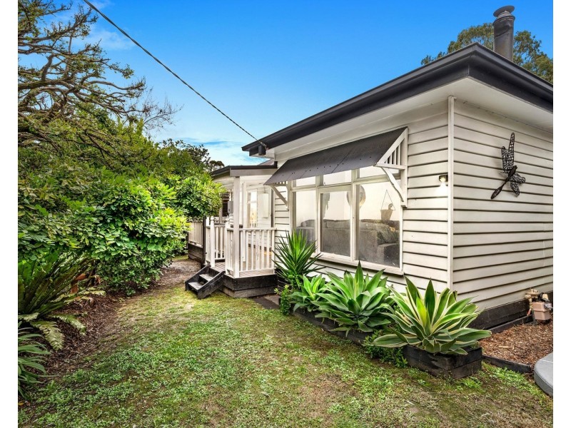 815 Mount Dandenong Road, Montrose VIC 3765