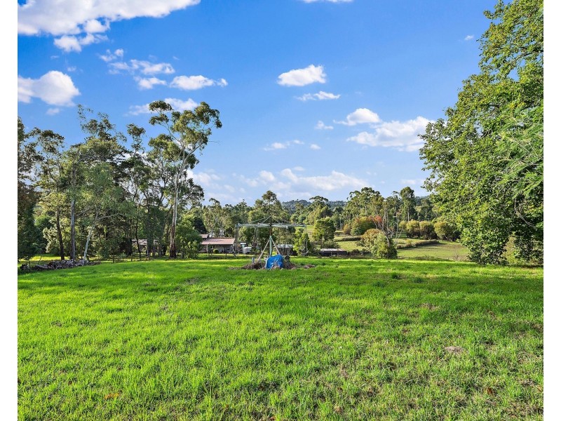 33-35 Charles Road, Lilydale VIC 3140