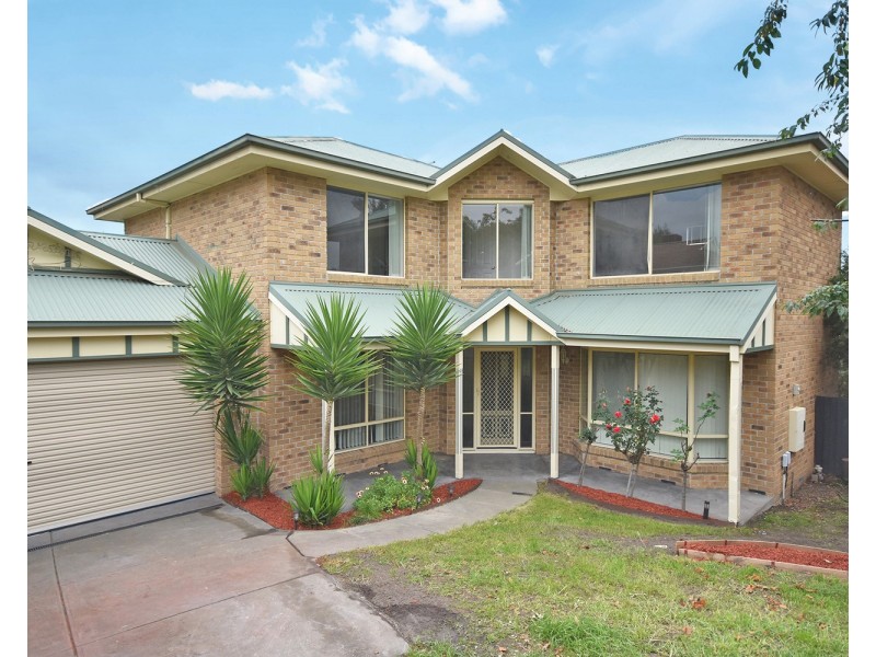 3 Tony Place, Mooroolbark VIC 3138