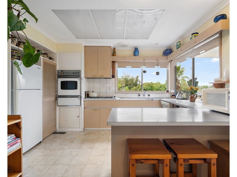 6 Southern Cross, Chirnside Park VIC 3116