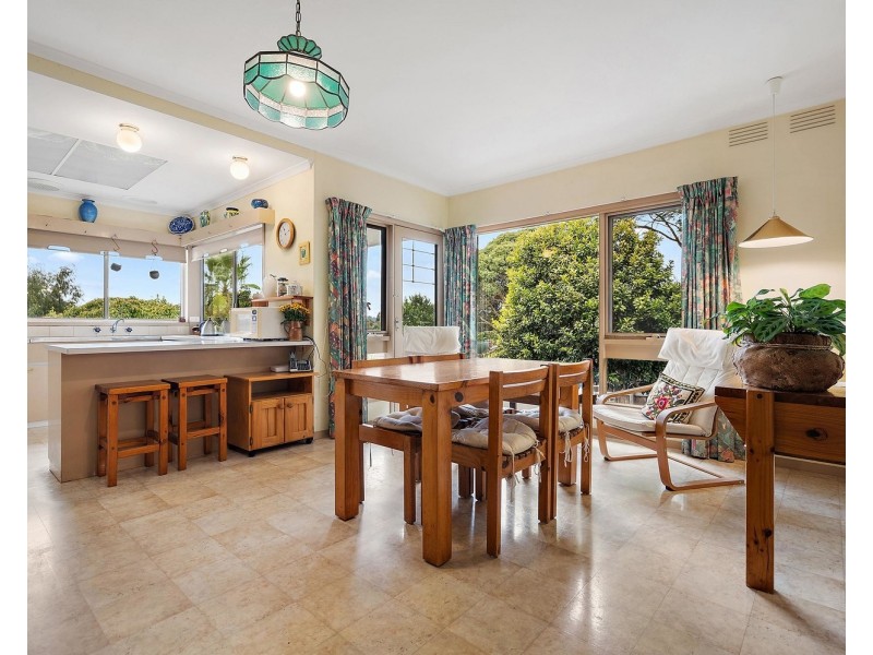 6 Southern Cross, Chirnside Park VIC 3116