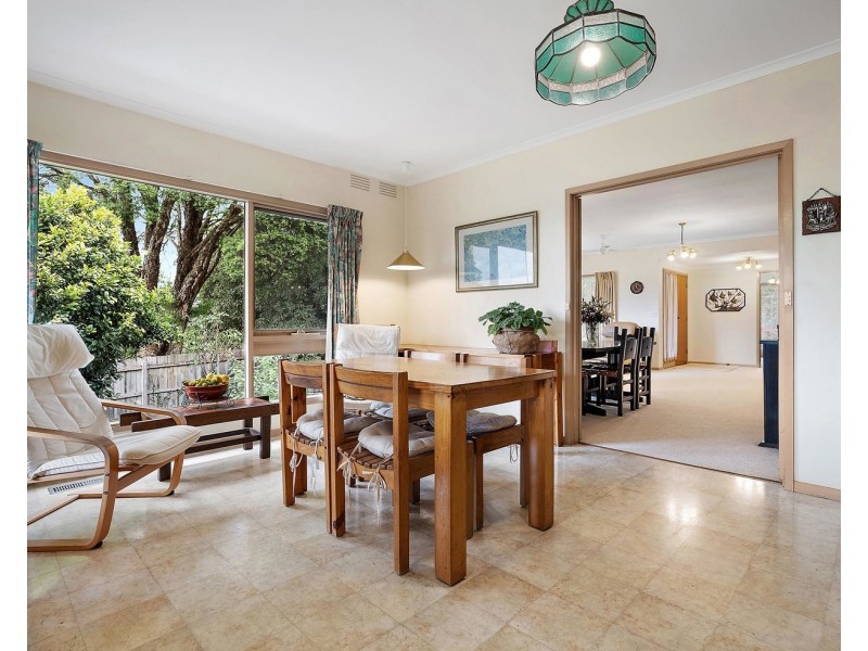 6 Southern Cross, Chirnside Park VIC 3116