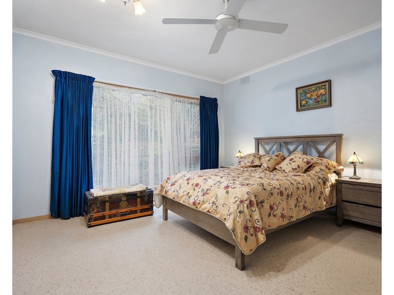 6 Southern Cross, Chirnside Park VIC 3116