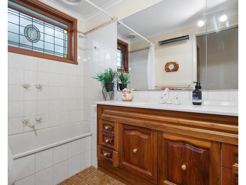 6 Southern Cross, Chirnside Park VIC 3116