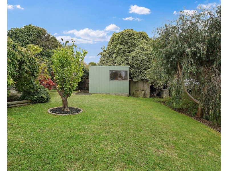 6 Southern Cross, Chirnside Park VIC 3116