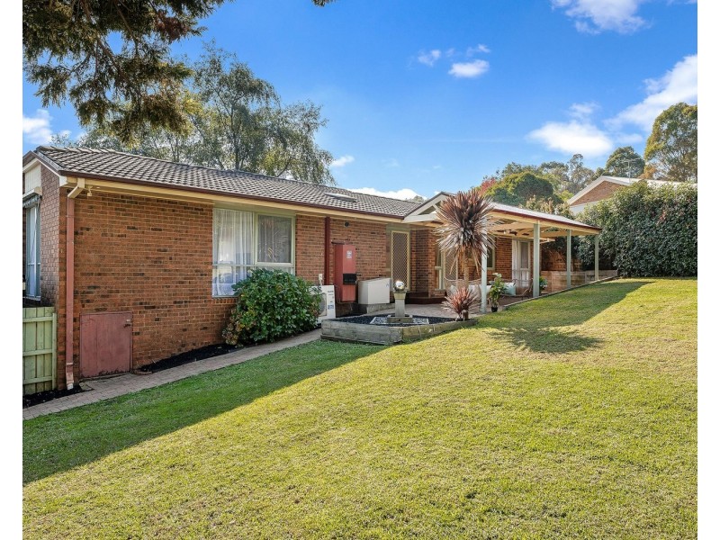 143 Landscape Drive, Mooroolbark VIC 3138