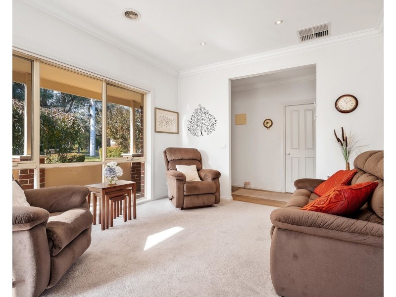 1/130 Liverpool Road, Kilsyth VIC 3137