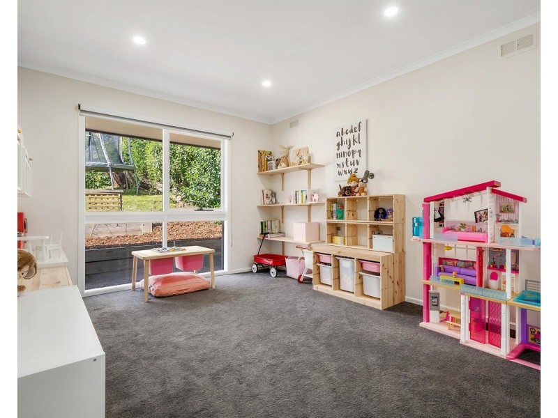 40 Belvedere Drive, Montrose VIC 3765