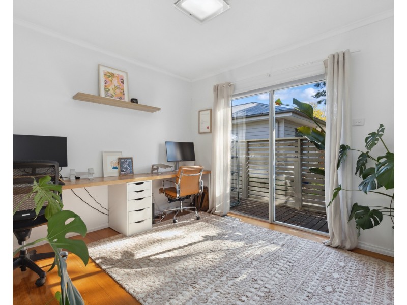 6 Wordsworth Street, Mooroolbark VIC 3138