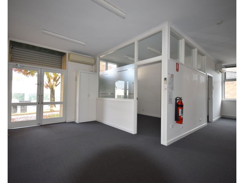 1/14 Railway Crescent, Croydon VIC 3136