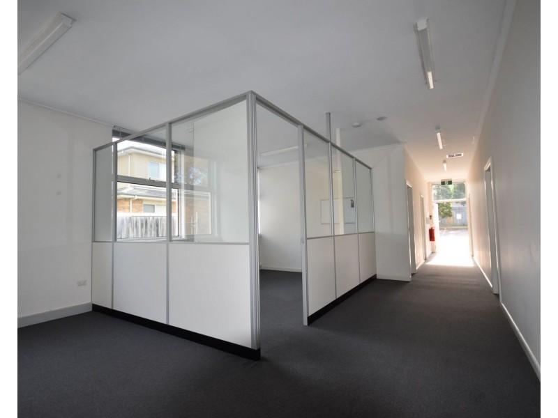 1/14 Railway Crescent, Croydon VIC 3136
