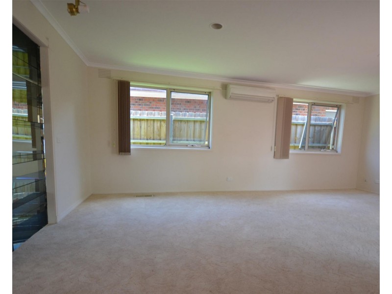 31 Parkvalley Drive, Chirnside Park VIC 3116