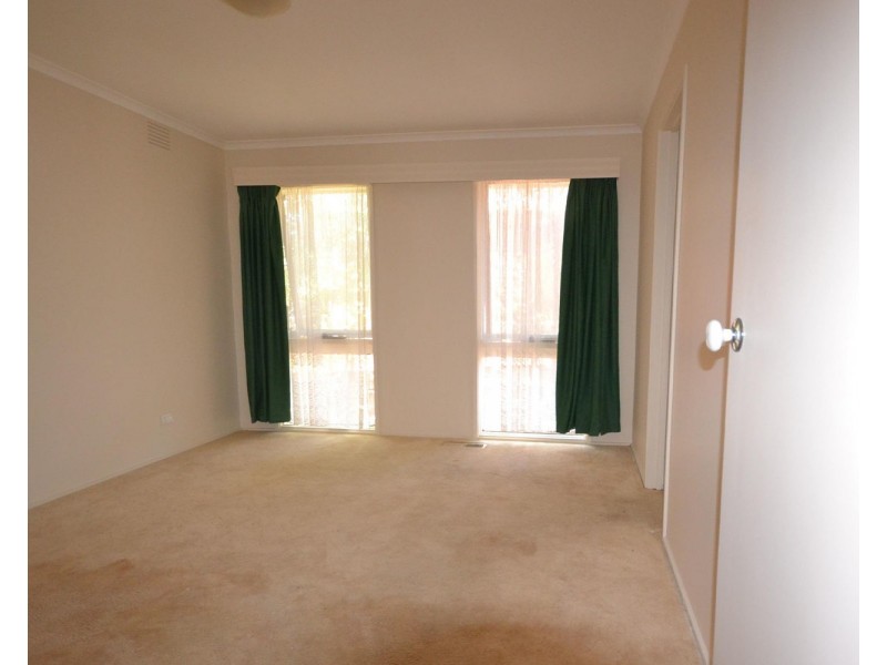 31 Parkvalley Drive, Chirnside Park VIC 3116