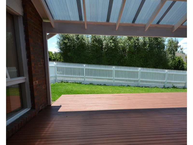 31 Parkvalley Drive, Chirnside Park VIC 3116