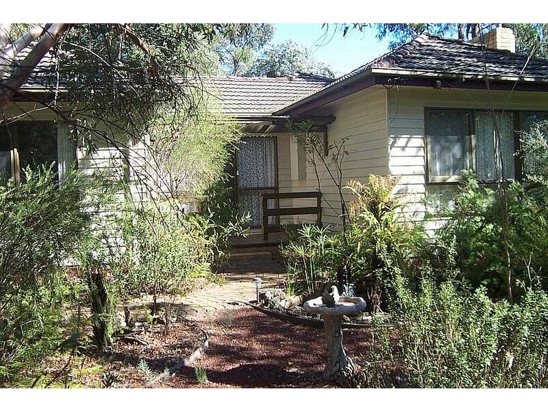 5 Fay Court, Croydon VIC 3136