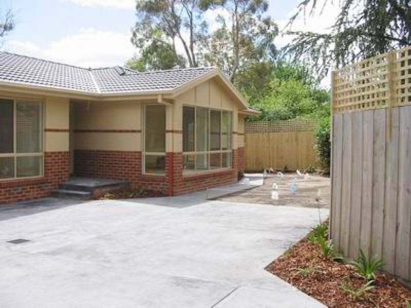 20A Dryden Concourse, Mooroolbark VIC 3138