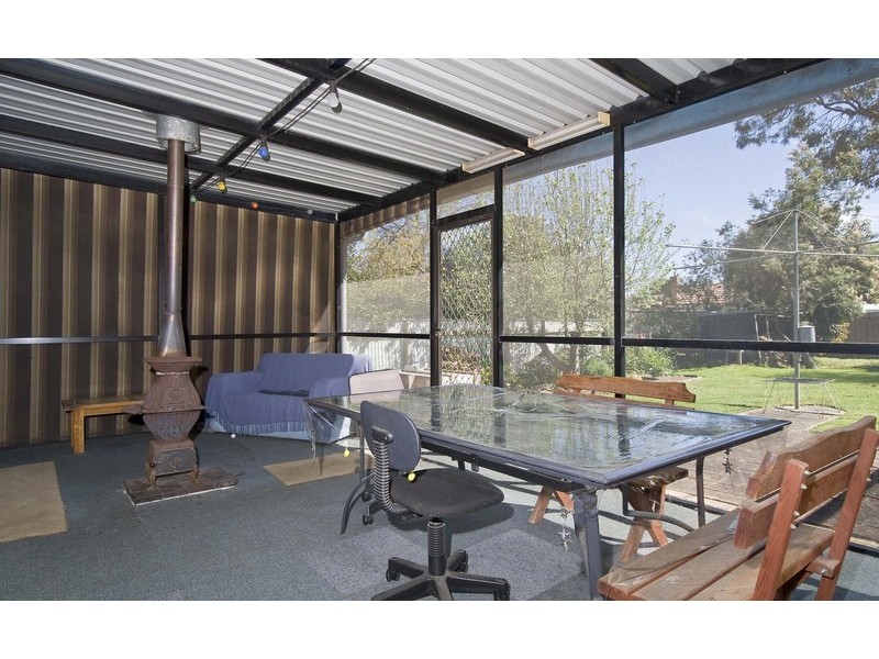 11 Hillview Drive, Kilsyth VIC 3137