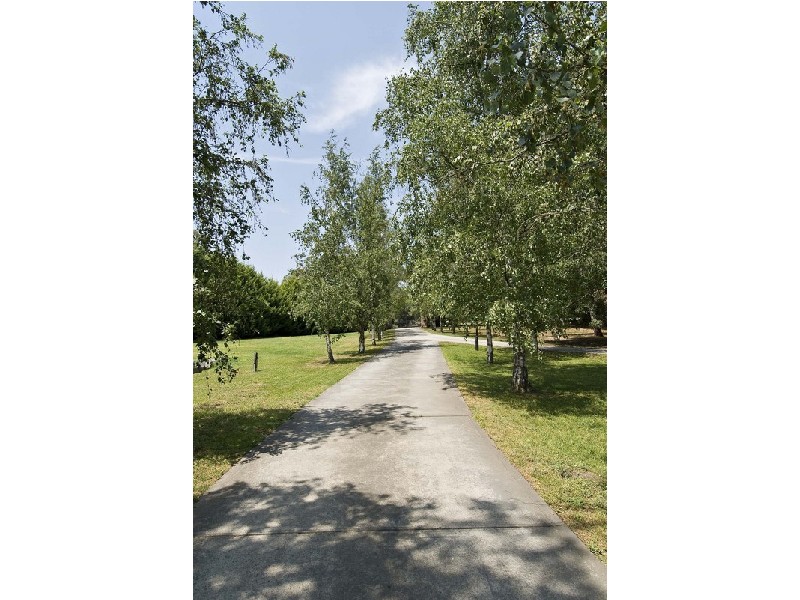 14 Allenby Road, Lilydale VIC 3140