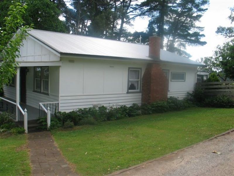 20 School Road, Silvan VIC 3795
