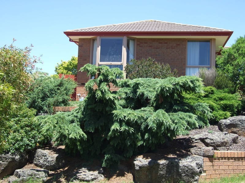3 Hillview Court, Croydon Hills VIC 3136