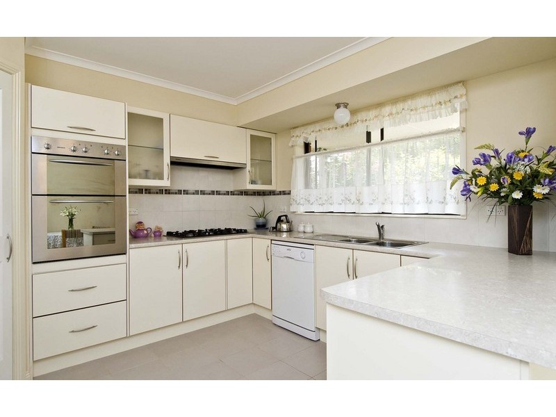 4 Drovers Walk, Chirnside Park VIC 3116