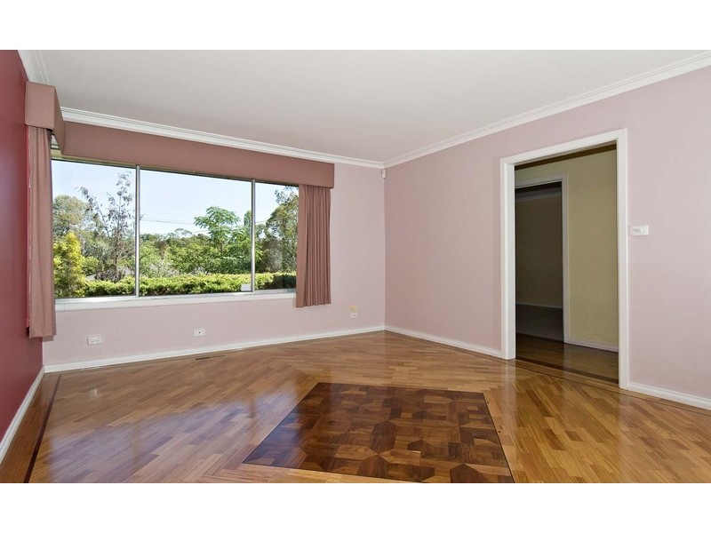 23 Highland Crescent, Mooroolbark VIC 3138