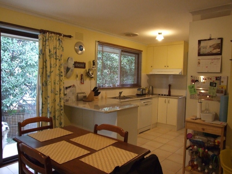 3 Churchill Drive, Mooroolbark VIC 3138