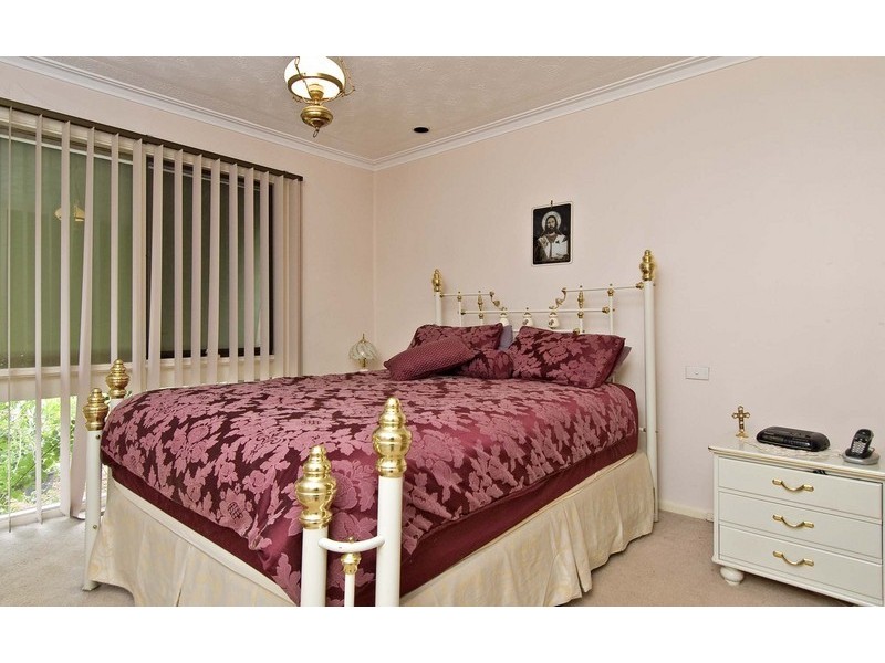 Chirnside Park VIC 3116
