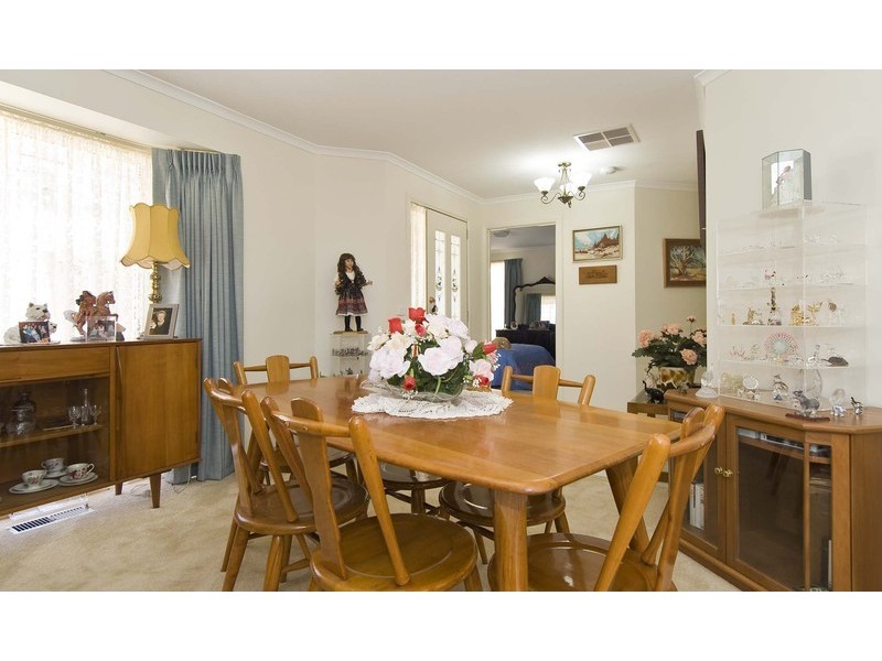 Chirnside Park VIC 3116